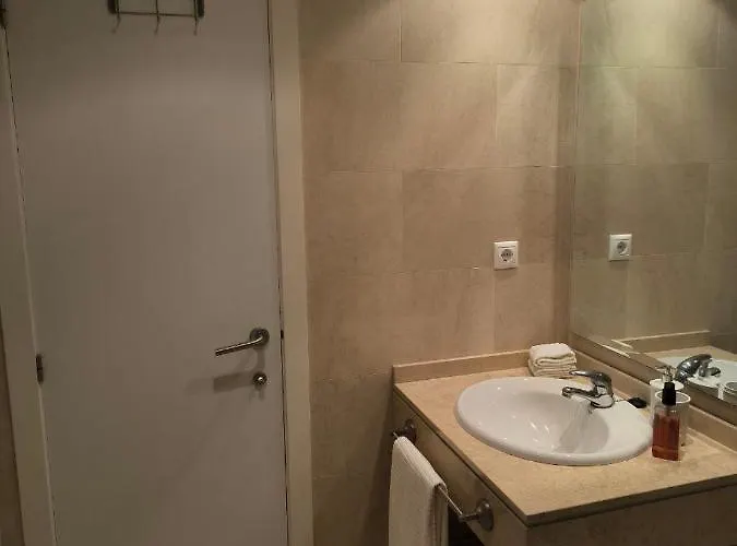 アパート Balay ベニドルム