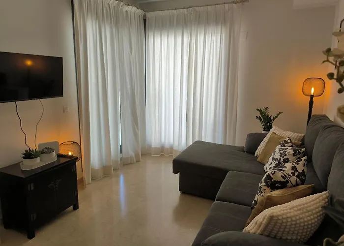 アパート Balay ベニドルム